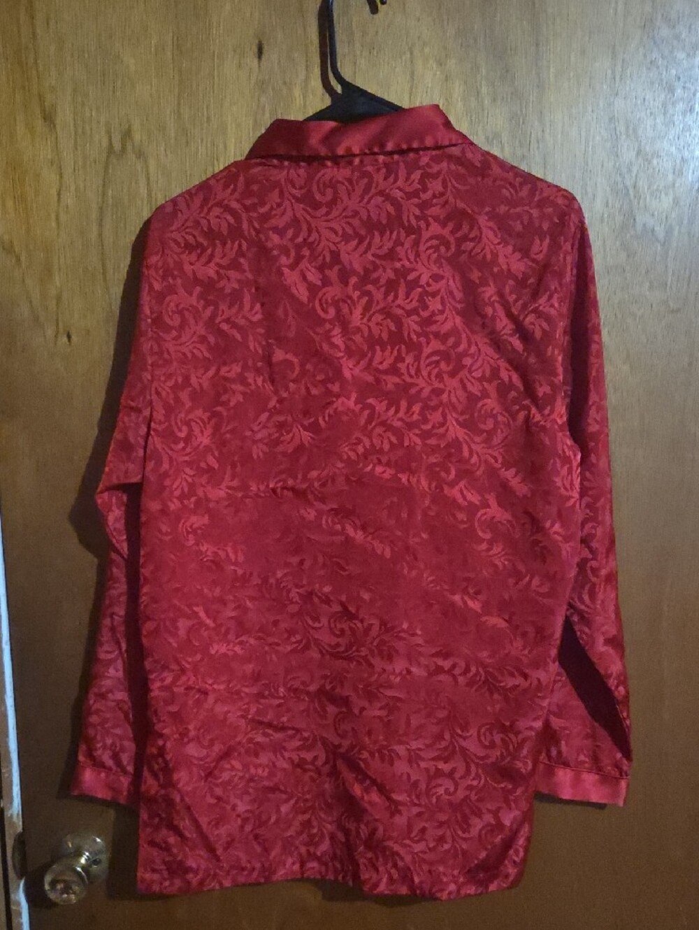 Red Button Up Blouse With Pattern - Picture 2 of 3
